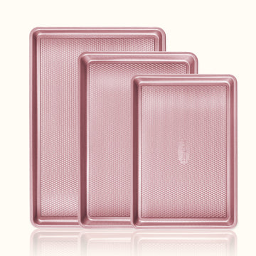 Pink Diamond Pattern Nonstick Bakeware 3-Piece Set by HONGBAKE
