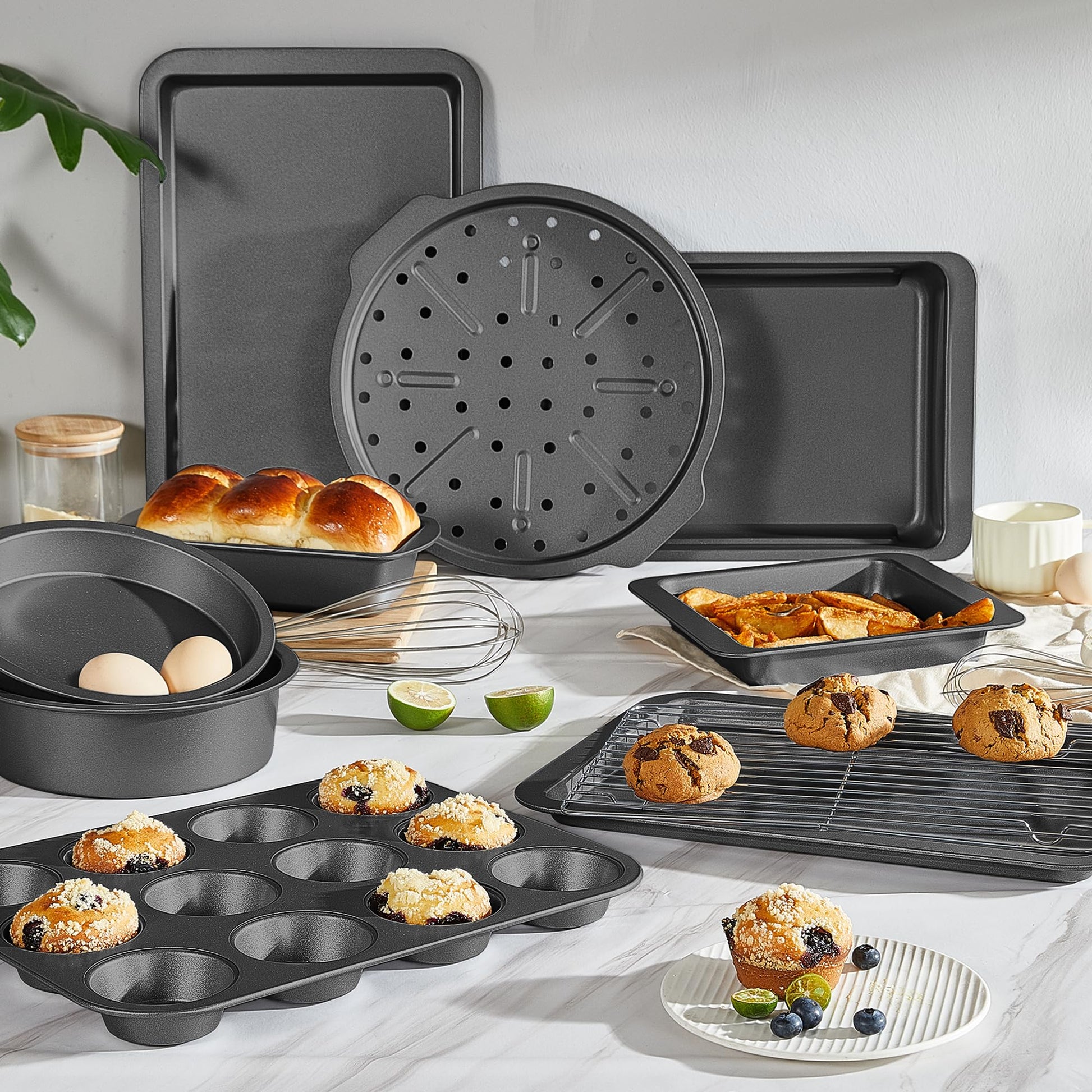 Essential nonstick bakeware set, 10-piece carbon steel baking pans with wider grips, dark gray